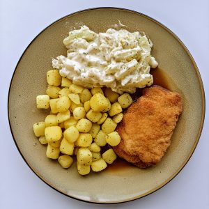 Kip cordon blue met krieltjes en koolraap